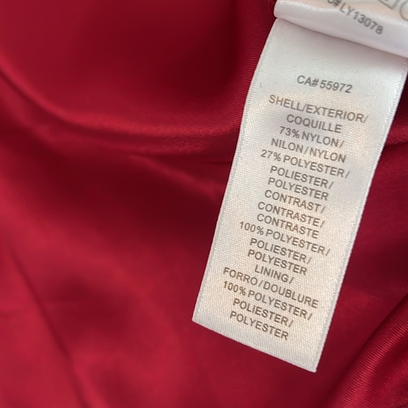 Red lace dress - Picture 7 of 12